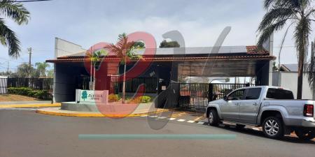 Casa térrea 3 dorm/1 suíte em Cond. Fechado