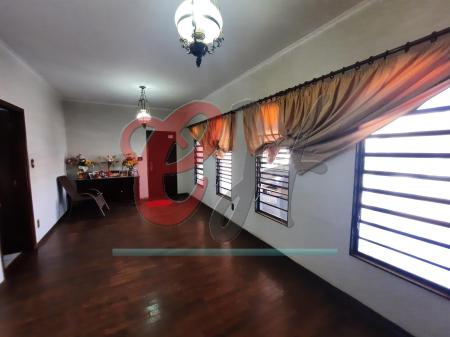 Imóvel com 583m² (11 x 53) com 2 casas e 1 edícula - Ipiranga - Ribeirão Preto
